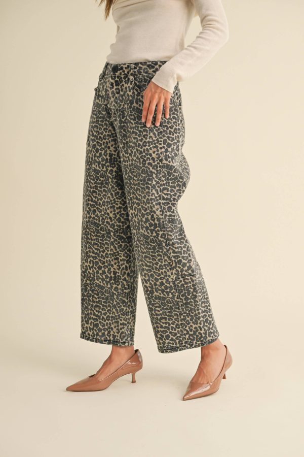 LEOPARD PRINT BARREL PANTS - Image 2
