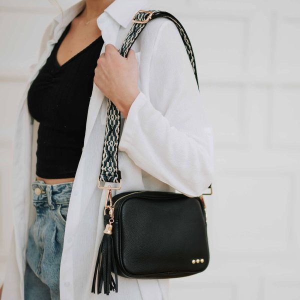 Willow Camera Crossbody Bag: Navy - Image 10