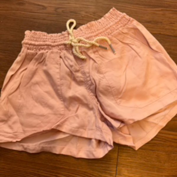Pink Urban Daisy Short
