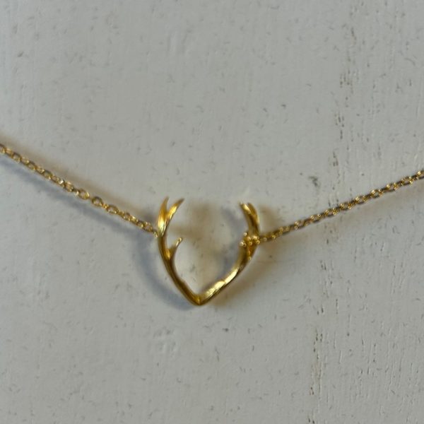 Antler necklace