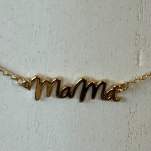 Mama necklace