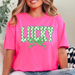 Lucky Bow St. Patrick’s Day Graphic Tee | Comfort Colors: Neon Pink, Large