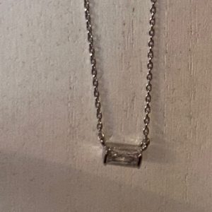 Silver square necklace