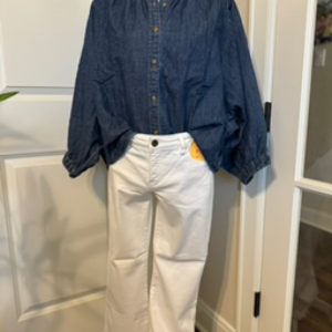 White kick flare crop
