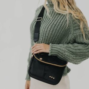 Black Tilly Crossbody