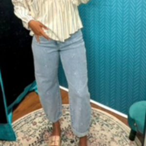 Leaf & Love Embroidered Barrel Jeans